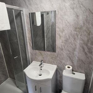 En-suite Triple Room